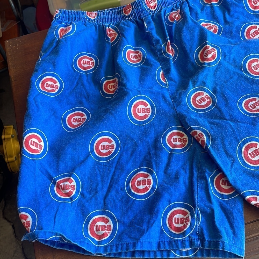 Vintage Men’s Cubs by College Concepts Cubs Shorts Size‎ 36-38 - Picture 2 of 9